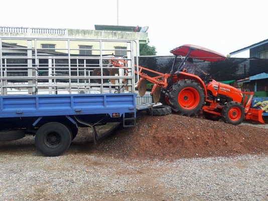 ปัญญาแทรคเตอร์..จัดมาให้ครับ ด่วน!!!คูโบต้า L3608ใบมีดคานล่างFD163พร้อมโรตาลี่RX163ตราช้าง สภาพพร้อมใช้