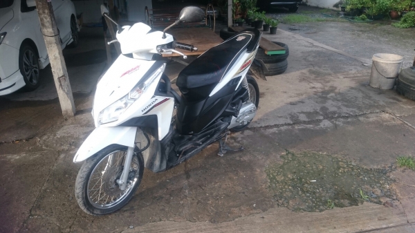 click i เครื่องแน่นๆ รถบ้านพร้อมใช้งาน click i เครื่องแน่นๆ รถบ้านพร้อมใช้งาน