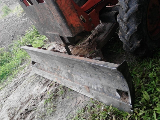 รถไถ KUBOTA 7040 , 2 เพลา. ( รถทำงาน 4,xxx ชม. ) สนใจติดต่อ 081 - 6079515 รถไถ KUBOTA 7040 , 2 เพลา. ( รถทำงาน 4,xxx ชม. ) สนใจติดต่อ 081 - 6079515