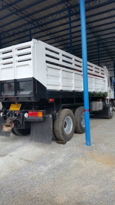 ขายรถบรรทุกสิบล้อดัมพ์ ISUZU แม่เดี่ยว เครื่อง 320 แรง ปี 50 กระบะดัมพ์สามมิตร มีระบบลากลูก ยางดี ทะเบียนพร้อม ขายรถบรรทุกสิบล้อดัมพ์ ISUZU แม่เดี่ยว เครื่อง 320 แรง ปี 50 กระบะดัมพ์สามมิตร มีระบบลากลูก ยางดี ทะเบียนพร้อม