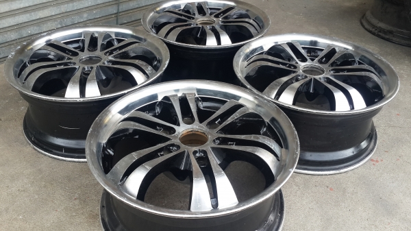 ขอบ 17 6รู กว้าง 8 ออฟ 25