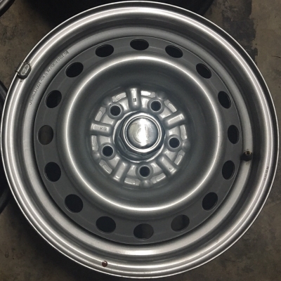 ล้อกระทะป้ายแดง 5 รู 114.3 ขอบ 15 ล้อกระทะป้ายแดง 5 รู 114.3 ขอบ 15