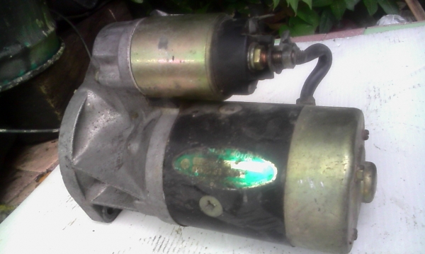 ไดชาร์ต ไดสตาร์ท นิสสันบิ๊กเอ็ม(ไดชาร์ทขายเเล้วเหลือเเต่ไดสตาร์ท)ขอบคุณทีมงานเว็บพี่เสือทุกท่านครับ