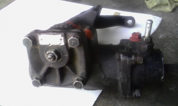 กระปุก พวงมาลัย พาวเวอร์E24 เเละไดชาร์ต B14 (นิสสัน) กระปุก พวงมาลัย พาวเวอร์E24 เเละไดชาร์ต B14 (นิสสัน)