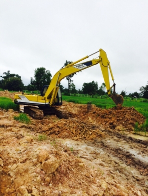 ขายด่วน KOBELCO SK200 MART III สภาพพร้อมใช้งาน เครื่องเดิมปั้มเดิม โซ่ช่วงล่างเต็ม รถทำงานปกติ ไฟฟ้าตัด กล่องจออยู่ เอกสารใบอินวอยซ์