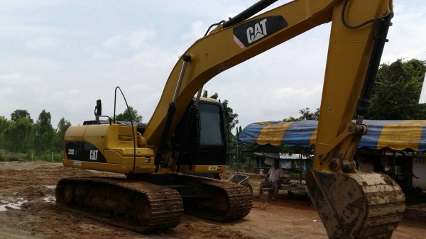 ขาย แบคโฮ CAT 320D ปี 55 รถสวยเต็มทุกอย่าง ใช้งานน้อยแค่ 4,622 ชม. เอกสารเล่มทะเบียนครบ ราคาต่อรองได้ครับ
