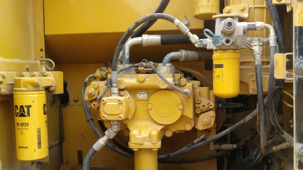 ขาย แบคโฮ CAT 320D ปี 55 รถสวยเต็มทุกอย่าง ใช้งานน้อยแค่ 4,622 ชม. เอกสารเล่มทะเบียนครบ ราคาต่อรองได้ครับ