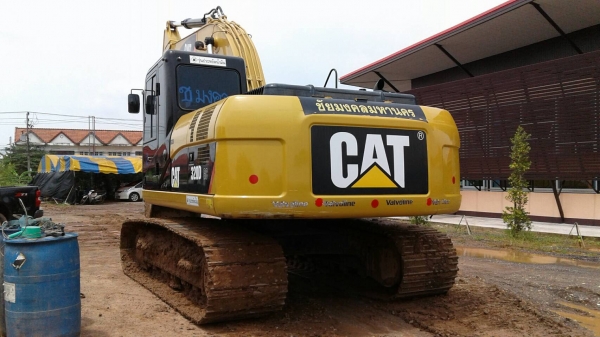 ขาย แบคโฮ CAT 320D ปี 55 รถสวยเต็มทุกอย่าง ใช้งานน้อยแค่ 4,622 ชม. เอกสารเล่มทะเบียนครบ ราคาต่อรองได้ครับ