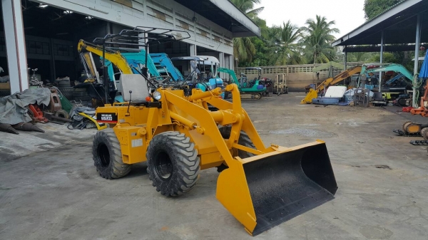 ขาย รถตัก MITSUBISHI รุ่น WS200 มือสองญี่ปุ่น ตักได้ครึ่งคิว สองเพลา เอวอ่อน คล่องตัวดี มือถือ/LINE ID : 0818753444 ขาย รถตัก MITSUBISHI รุ่น WS200 มือสองญี่ปุ่น ตักได้ครึ่งคิว สองเพลา เอวอ่อน คล่องตัวดี มือถือ/LINE ID : 0818753444