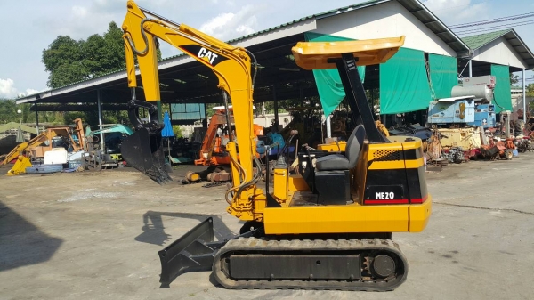 ขาย รถขุด MITSUBISHI รุ่น ME20 มือสองญี่ปุ่น แทรกยาง สวยพร้อมใช้งาน ทำงานดี ทุกระบบ ราคา 220,000 บาท มือถือ/LINE ID : 0818753444 ขาย รถขุด MITSUBISHI รุ่น ME20 มือสองญี่ปุ่น แทรกยาง สวยพร้อมใช้งาน ทำงานดี ทุกระบบ ราคา 220,000 บาท มือถือ/LINE ID : 0818753444