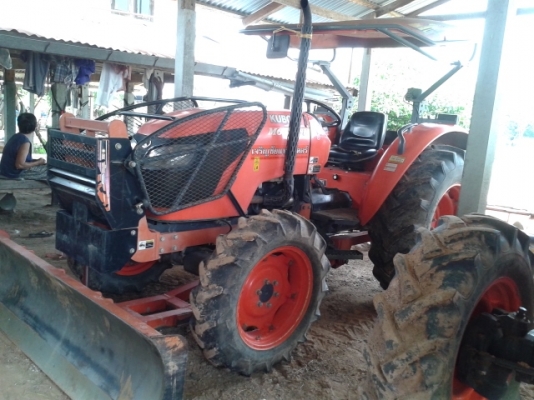 kubota M6040 ใบดันหน้า ผาน6 ตราช้าง สภาพพร้อมใช้งาน