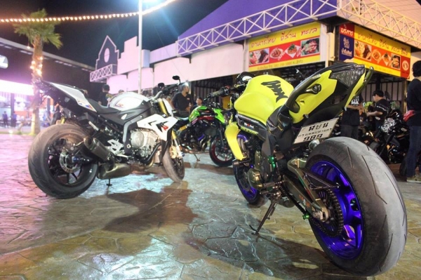 ขายERปี12 สภาพนางฟ้า ของแต่งเต็มลำ รถสวยมาก ไม่มีล้มชน