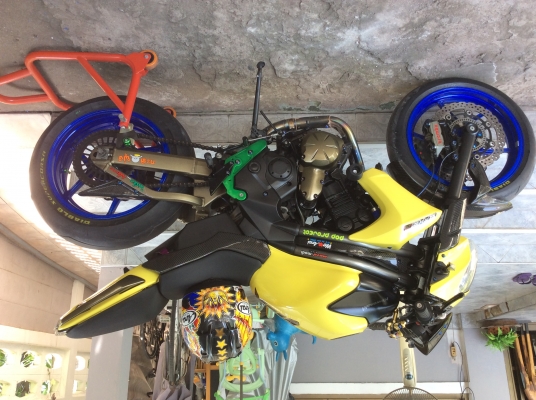 ขายERปี12 สภาพนางฟ้า ของแต่งเต็มลำ รถสวยมาก ไม่มีล้มชน