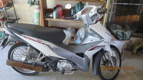 ขาย Honda Wave 110I ตัวท็อป สตาร์ทมือ ปี 2009 สภาพเยี่ยม ขาย Honda Wave 110I ตัวท็อป สตาร์ทมือ ปี 2009 สภาพเยี่ยม