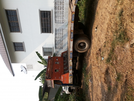 ขายรถขุดkomutsu60รุ่น5พร้อมรถลาก ขายรถขุดkomutsu60รุ่น5พร้อมรถลาก