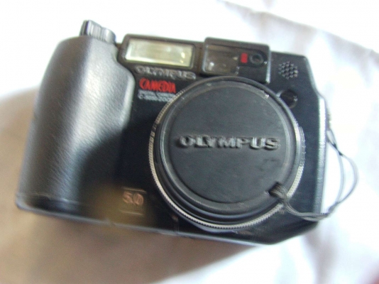 ขายกล้อง Olympus รุ่น C-5050 ขายกล้อง Olympus รุ่น C-5050