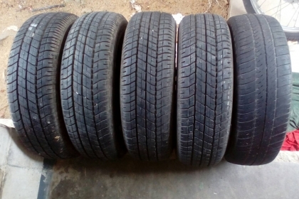 ขายยางขอบ 12  จำนวน  7  เส้น  tell. 098-663-6988