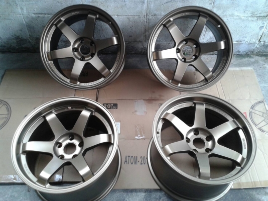 TE37 ขอบ18นิ้ว5รู114 น.9.5 ล.10.5 สวยๆ ชุดนี้ ราคา 8900 บาท