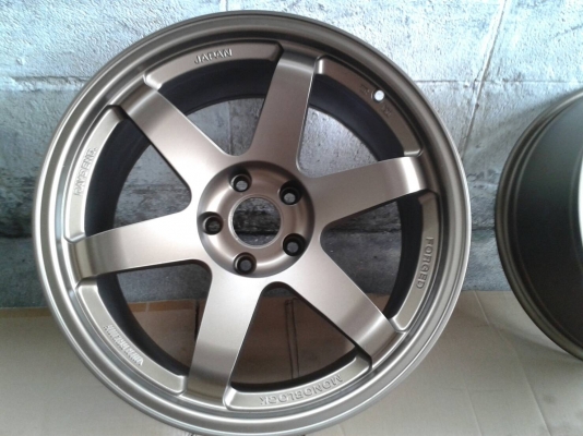 TE37 ขอบ18นิ้ว5รู114 น.9.5 ล.10.5 สวยๆ ชุดนี้ ราคา 8900 บาท