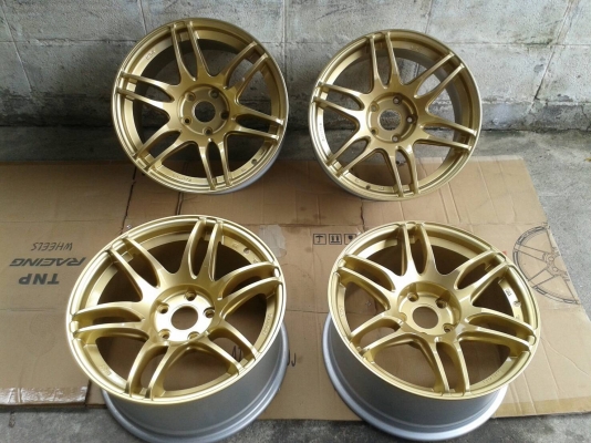 ขอบ17นิ้ว5รู114 สวยๆ ชุดนี้ ราคา 8900 บาท