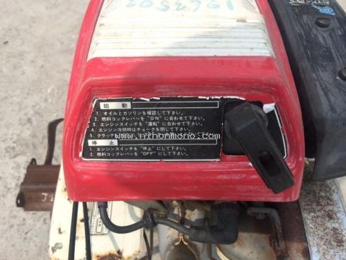 เครื่องพรวนดิน  HONDA   รุ่น : F200  ใช้เครื่องเบนซิน G100 (2.0 ps) 4 จังหวะ  นำเข้าจากญี่ปุ่น