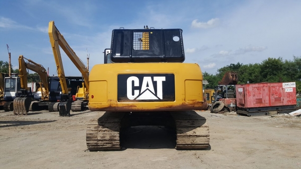 ขาย!! >>> CAT 320D <<< สวยเดิม โซ่ใหม่ พร้อมใช้ 1,850,000 บาท