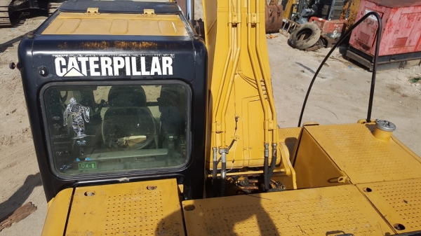 ขาย!! >>> CAT 320D <<< สวยเดิม โซ่ใหม่ พร้อมใช้ 1,850,000 บาท