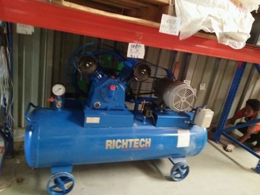 ขายปั้มลม 7.5HP อายุใช้งานไม่ถึง 20 ชั่วโมง