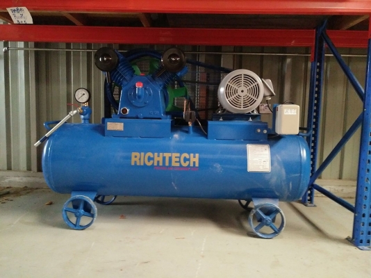 ขายปั้มลม 7.5HP อายุใช้งานไม่ถึง 20 ชั่วโมง