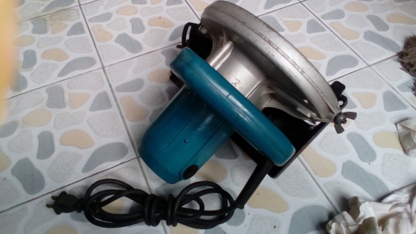 เลื่อยวงเดือน มากิต้า 7 นิ้ว MAKITA 5606B 950W เลื่อยวงเดือน มากิต้า 7 นิ้ว MAKITA 5606B 950W