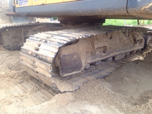 ขายรถขุด EC210B ราคา 1,500,000 บาท ติดต่อ 08-1237-4444 เสือ ขายรถขุด EC210B ราคา 1,500,000 บาท ติดต่อ 08-1237-4444 เสือ