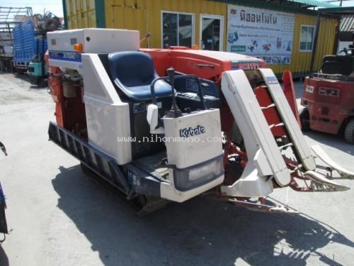 รถเกี่ยวข้าวนั่งขับ รหัสสินค้า : 80903923 ยี่ห้อ : KUBOTA รุ่น : R1-171A ติดต่อ Tel.086-8150487 www.nihonmono.com รถเกี่ยวข้าวนั่งขับ รหัสสินค้า : 80903923 ยี่ห้อ : KUBOTA รุ่น : R1-171A ติดต่อ Tel.086-8150487 www.nihonmono.com