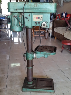 แท่นเจาะ ไต้หวัน ไฟบ้าน พร้อมใช้งาน สวยๆ เดิมๆ ด่วนๆๆ 4,000