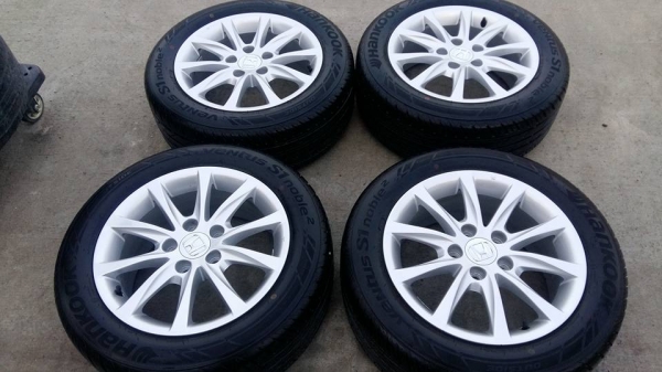 ขายล้อแม็กป้ายแดง civic fc 16" ยางปี16 สนใจติดต่อ ตาเล็ก ล้อและยางครับ 081-3747940