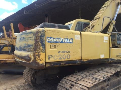ขาย Komatsu Pc200-6สภาพสวยพร้อมใช้ ต่อคุณอ๊อฟพิจิตร086-737-9991 ขาย Komatsu Pc200-6สภาพสวยพร้อมใช้ ต่อคุณอ๊อฟพิจิตร086-737-9991