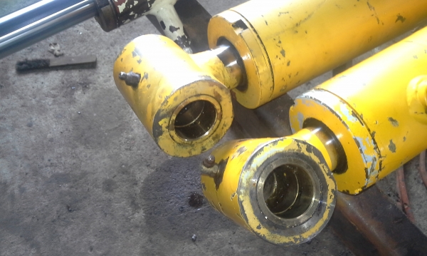 กระบอกหลายขนาดยาวไม่เกิน1เมตร