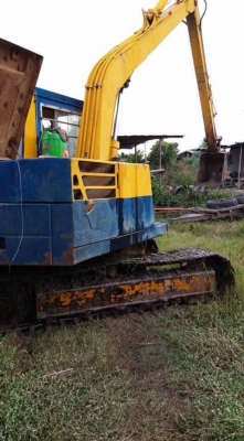 ขาย Komatsu Pc60-3บูมยาวสภาพสวยพร้อมใช้ ต่อคุณอ๊อฟพิจิตร086-737-9991 ขาย Komatsu Pc60-3บูมยาวสภาพสวยพร้อมใช้ ต่อคุณอ๊อฟพิจิตร086-737-9991