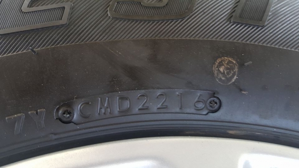 แม็ก Ford T7 พร้อมยาง Bridgestone ขนาด 265/65R17 รถวิ่งออกจากศูนย์ และมาที่ร้านเลย ขายราคา 22,000 บาท