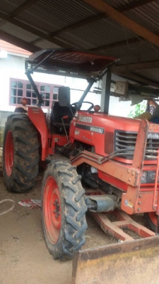 ขายรถไถ KUBOTA M5000SU อุปกรณ์ ดันหน้า ผานหลัง สภาพสวยพร้อมใช้งาน เอกสารพร้อมโอน ราคา550,000 สนใจโทร 090-8588220คุณนะ 093-3258446คุณบิว หรือเข้าดูสินค้าอื่นๆได้ที่ www.narong2truck.com หรือ www.truck.in.th/498 หรือเพจFacebook ณรงค์ ซื้อขายรถมือสอง (เว็บไซ ขายรถไถ KUBOTA M5000SU อุปกรณ์ ดันหน้า ผานหลัง สภาพสวยพร้อมใช้งาน เอกสารพร้อมโอน ราคา550,000 สนใจโทร 090-8588220คุณนะ 093-3258446คุณบิว หรือเข้าดูสินค้าอื่นๆได้ที่ www.narong2truck.com หรือ www.truck.in.th/498 หรือเพจFacebook ณรงค์ ซื้อขายรถมือสอง (เว็บไซ