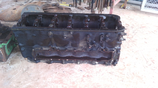 ขายเสื้อสูบ เครื่อง 6D15