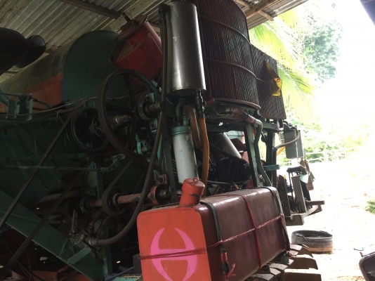 รถเกี่ยวพร้อมลุย