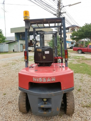 ขายรถโฟร์คลิฟต์ Nissan 2ตัน นำเข้าญี่ปุ่น