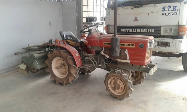 รถไถเล็กสองเพลา