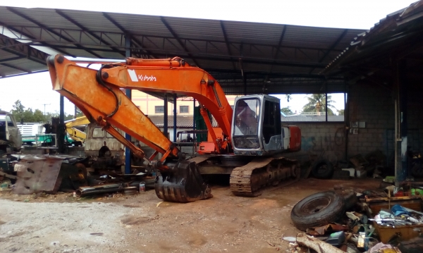 ขายฮิตาชิEX200-2 ขายฮิตาชิEX200-2