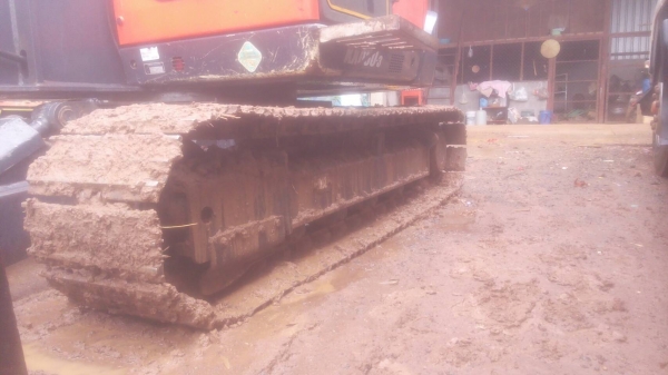 kubota kx80 แม็คโคร