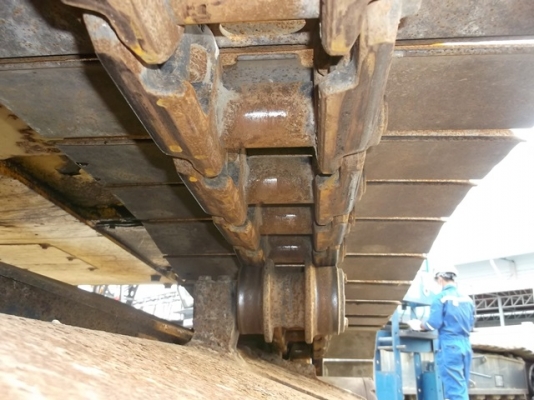 ขายรถแบคโฮ KOMATSU PC200-7 ปี 2005