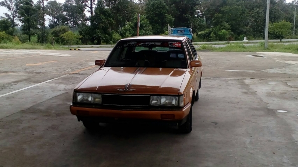 ขายรถเก๋ง ถูก