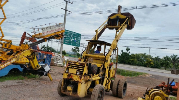 ขายรถนอกครับ รถตักล้อยาง TOYOTA SD20 ล้อคู่ ดีเซล คอยาวพิเศา ยกได้สูง ประหยัด พร้อมใช้งาน ขายรถนอกครับ รถตักล้อยาง TOYOTA SD20 ล้อคู่ ดีเซล คอยาวพิเศา ยกได้สูง ประหยัด พร้อมใช้งาน