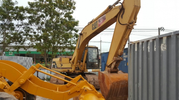 ขาย แมคโคร CAT320 V2 สภาพดี พร้อมใช้งาน มีเล่มทะเบียนครบ ขาย แมคโคร CAT320 V2 สภาพดี พร้อมใช้งาน มีเล่มทะเบียนครบ