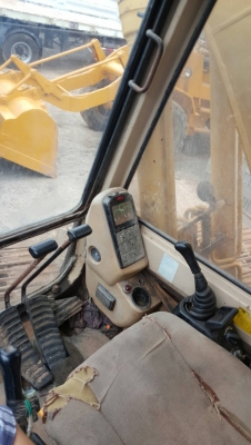 ขาย แมคโคร CAT320 V2 สภาพดี พร้อมใช้งาน มีเล่มทะเบียนครบ ขาย แมคโคร CAT320 V2 สภาพดี พร้อมใช้งาน มีเล่มทะเบียนครบ